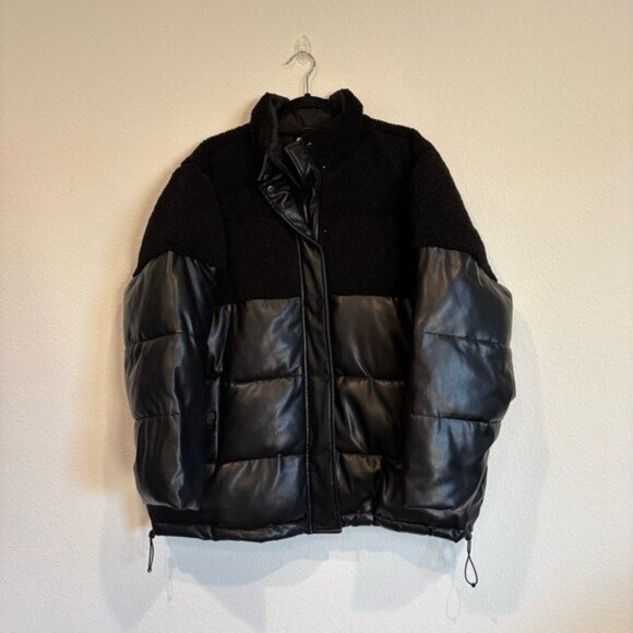 Good American Size 3 Large Faux Leather Cocoon Puffer Jacket - Picture 3 of 9